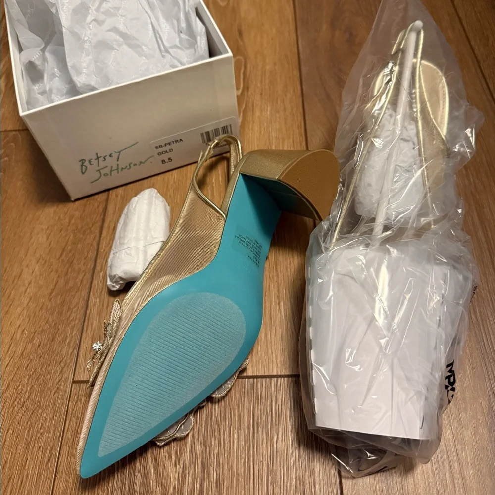 Betsey Johnson Petra heels - Picture 4 of 5